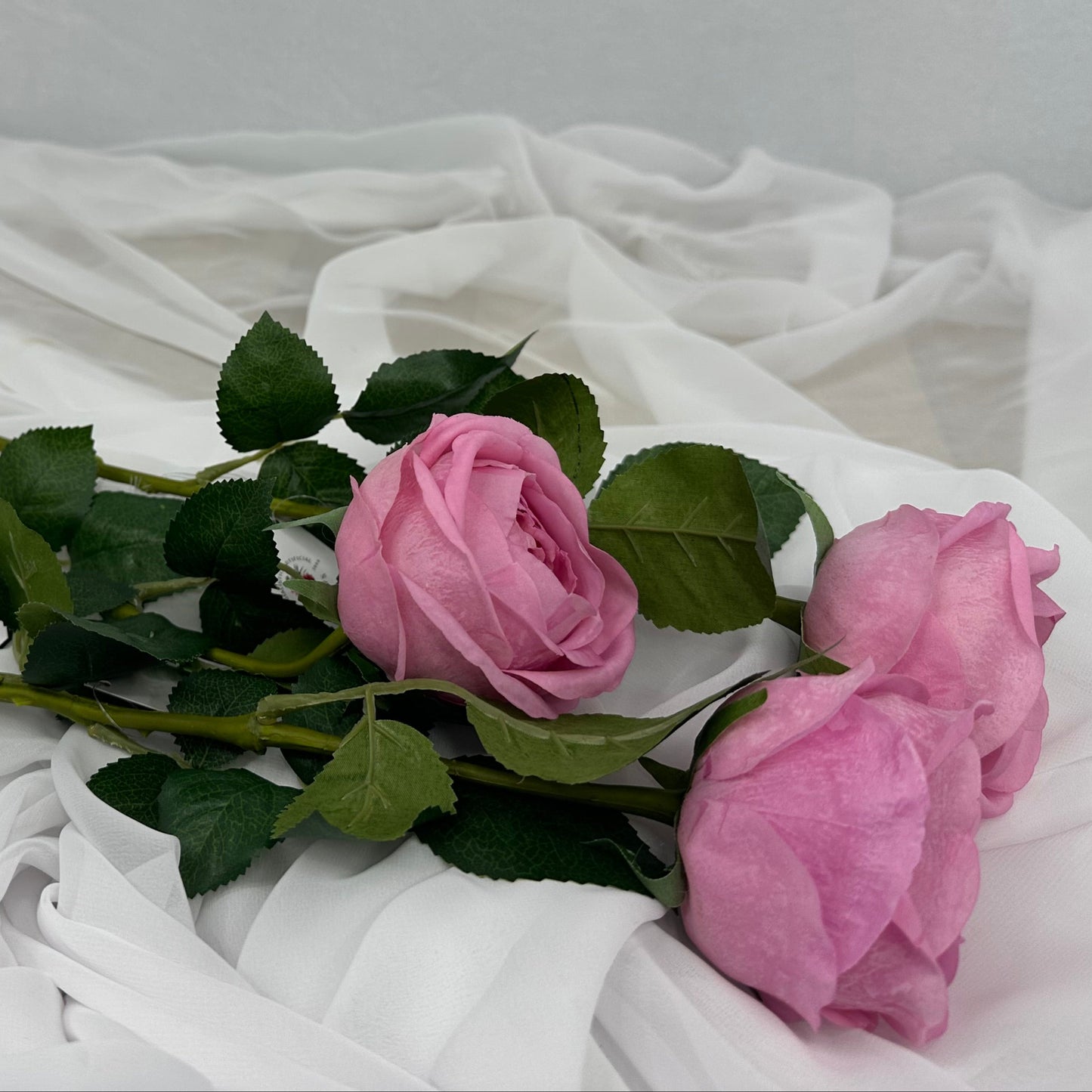 Dusky Pink David Austin Real Touch Roses Single