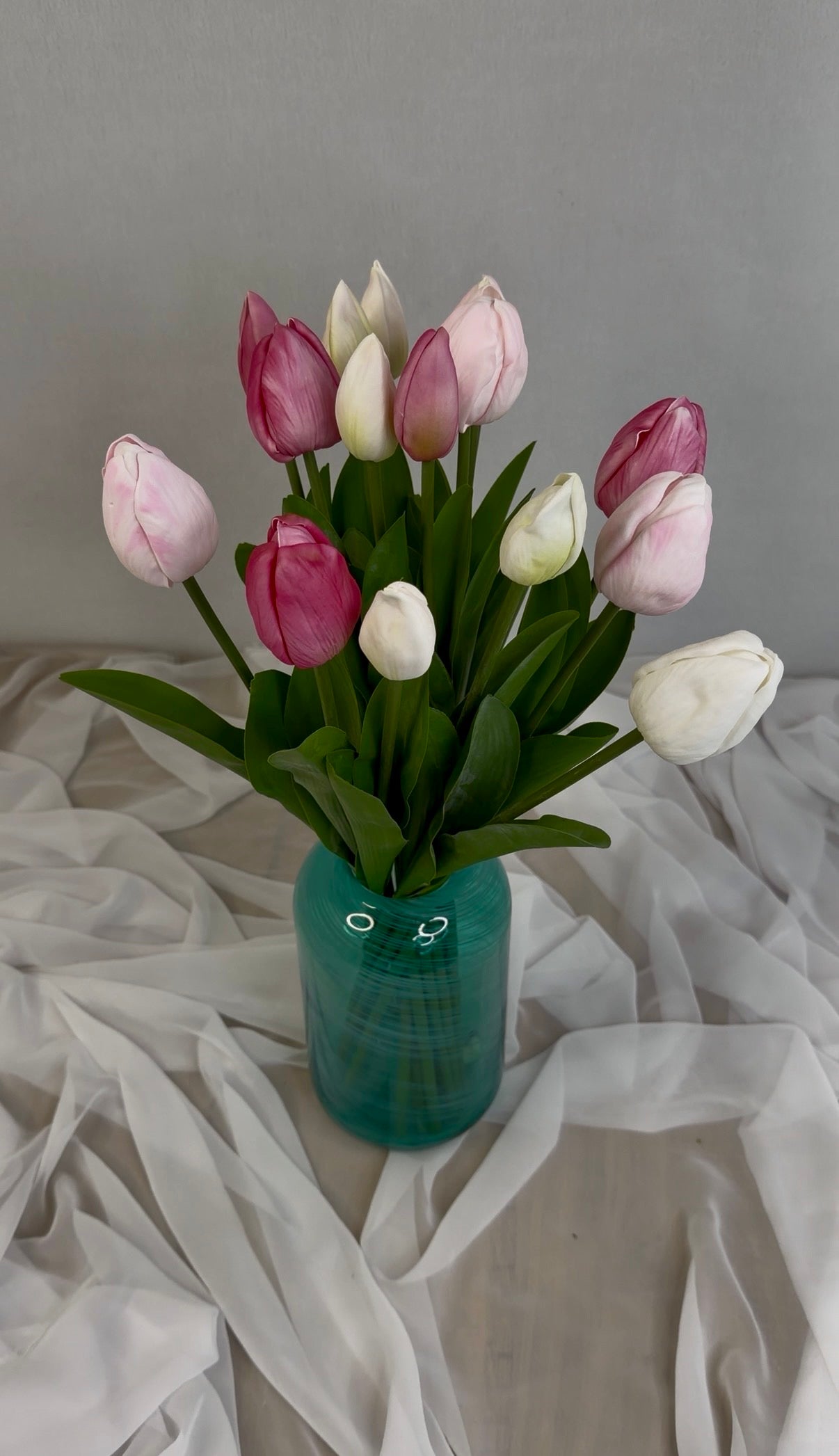 Tulip Bouquet in mixed colours-Real Touch Tulips