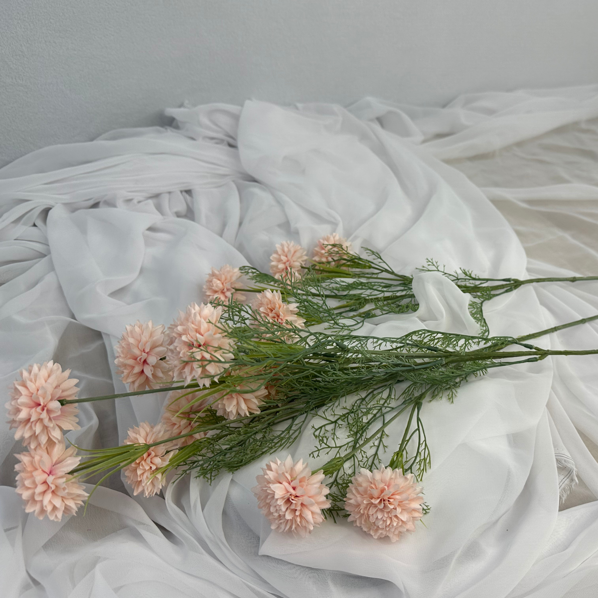 Soft Pink Chrysanthemum Spray – Realistic Artificial Flowers