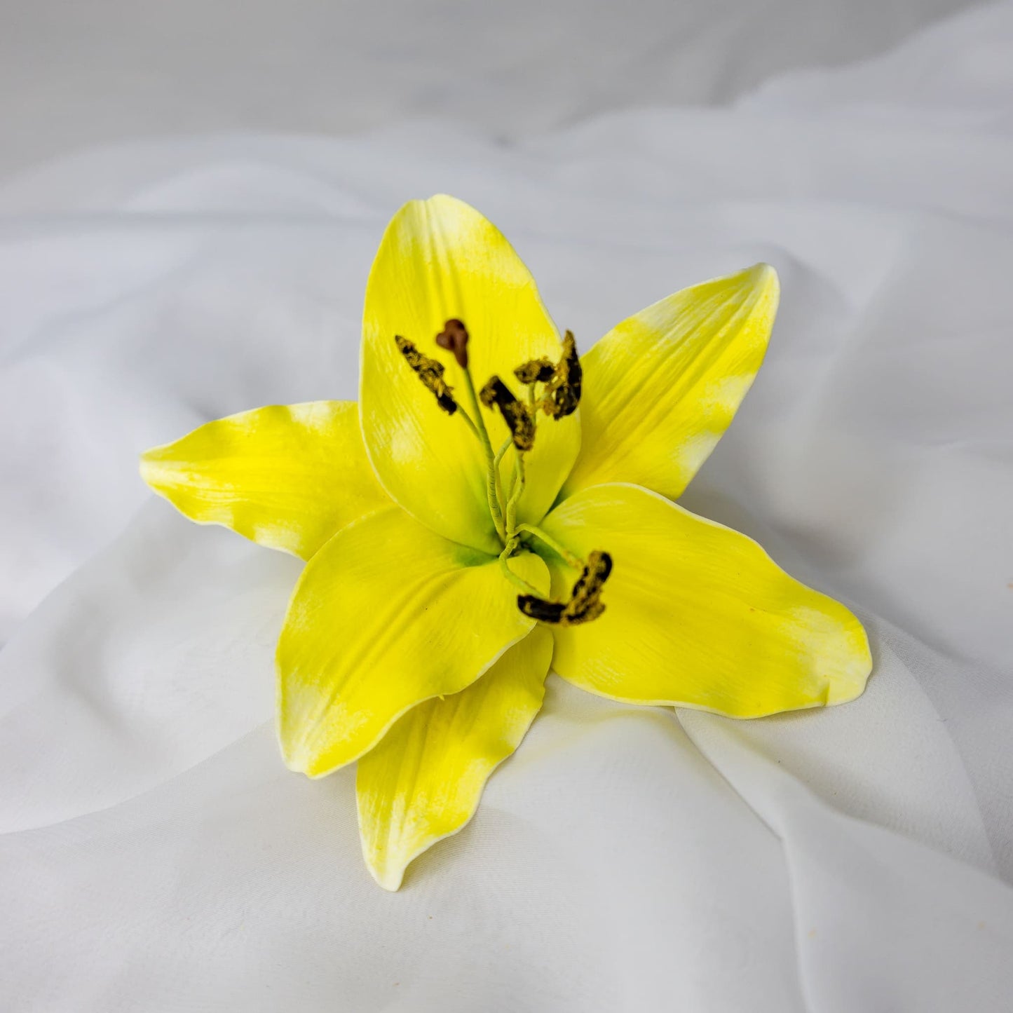 artificial Yellow Asiatic Lily Flowerhead