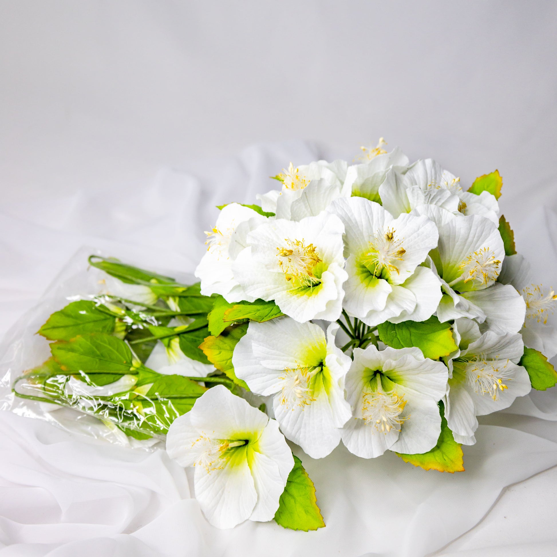 artificial white hibiscus flowers