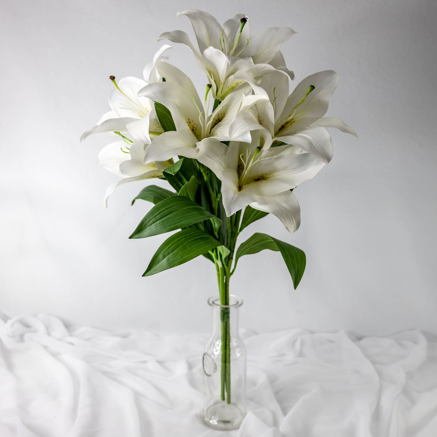 artificial White Oriental Lily in clear glass