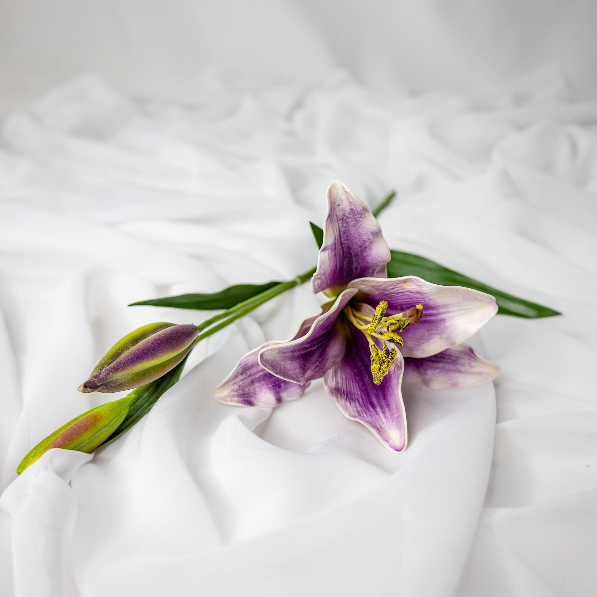 Purple Asiatic Lily Small - Realistic Artificial Flowers