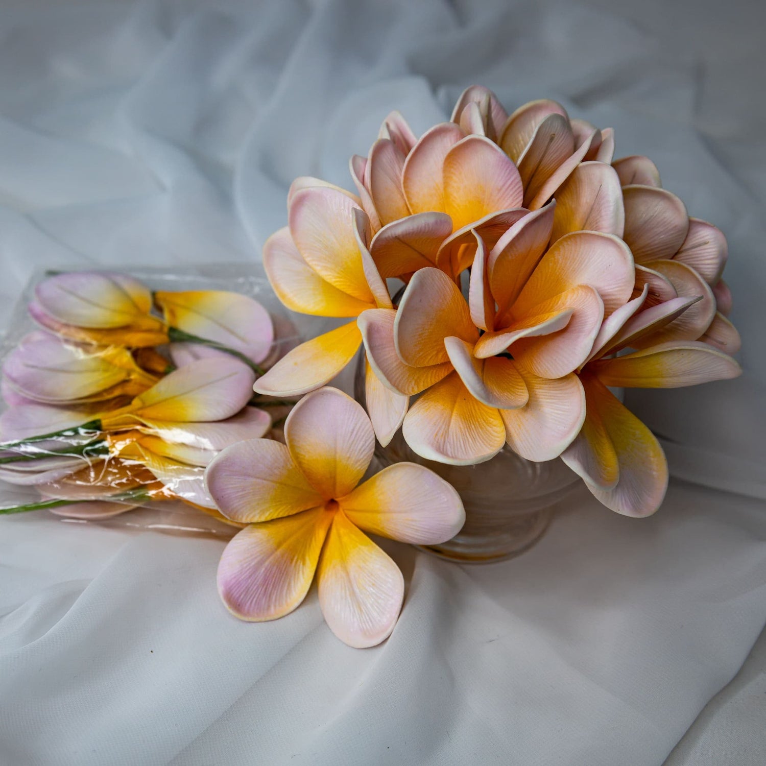 Pale Orchid Frangipani Flowerhead ( 6 Pack )- Realistic Artificial Flowers