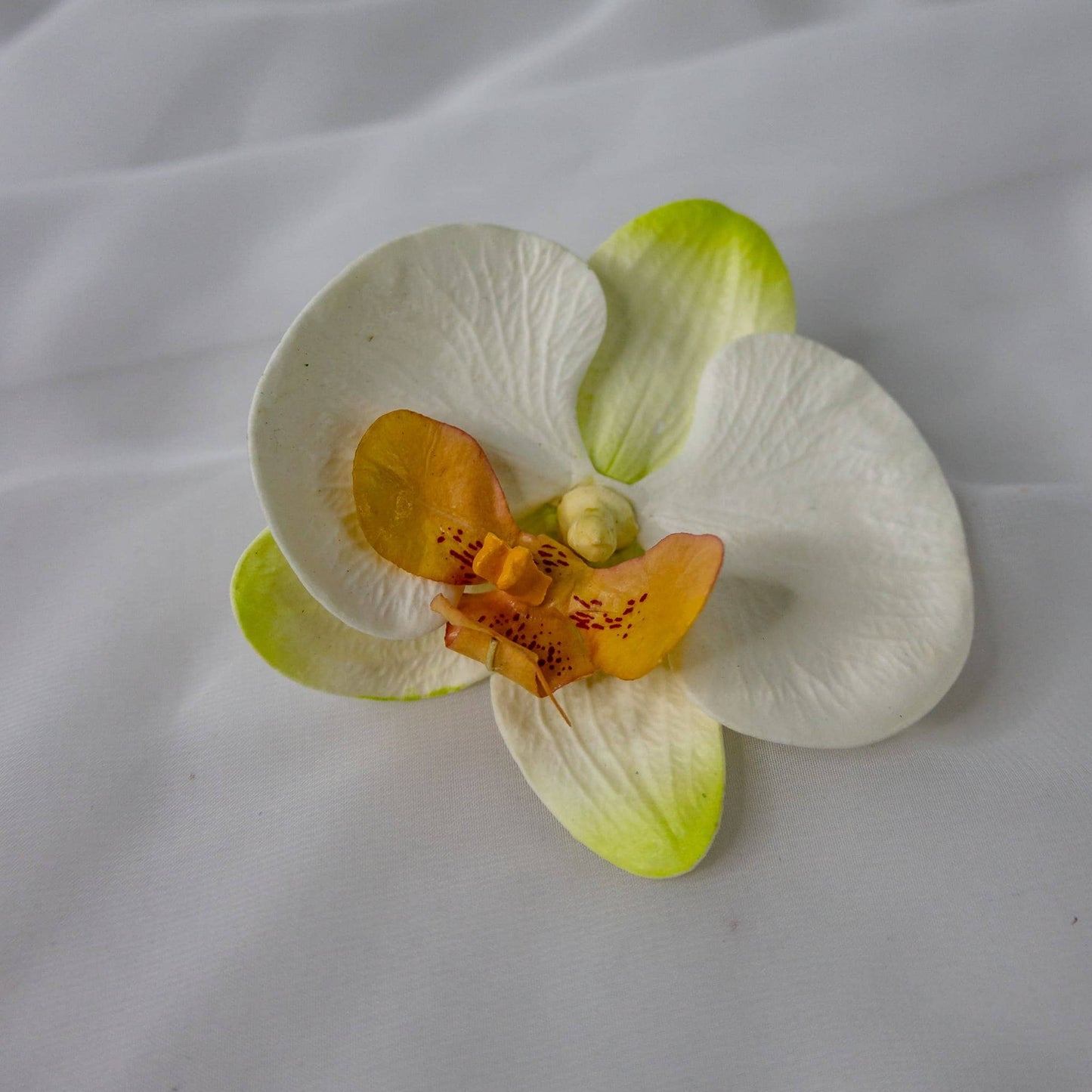 artificial Phalaenopsis flowerhead
