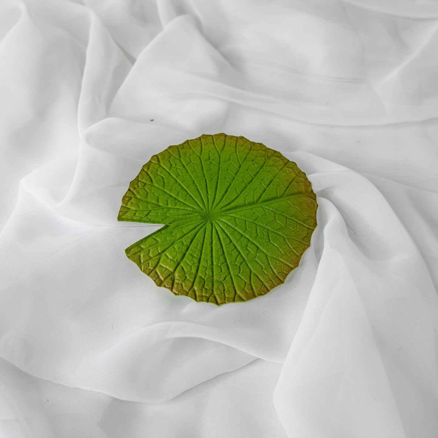 artificial water lily leaves