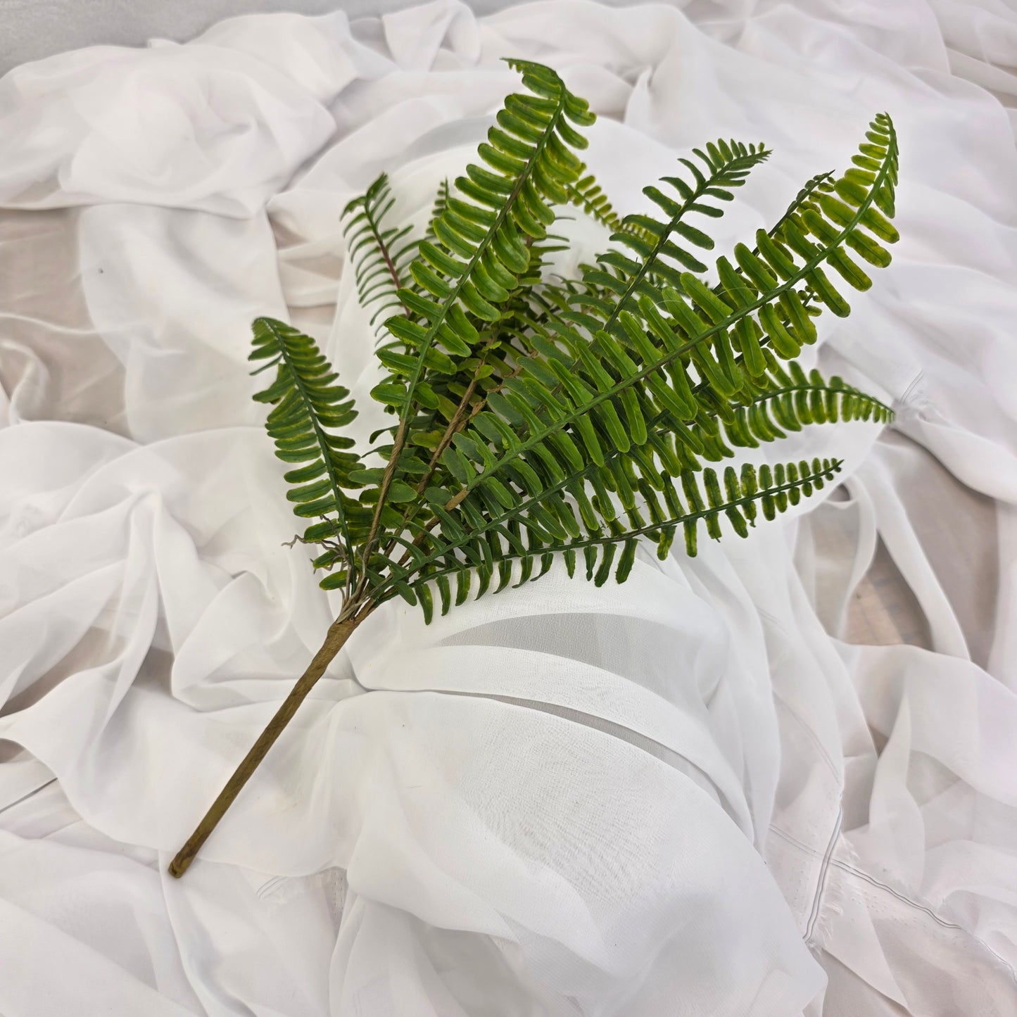 Fishbone Fern Large  - Realistic Artificial Flowers and Greenery