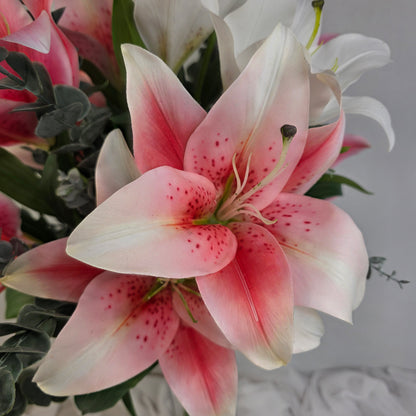 Oriental Lily Arrangement Large - Realistic Artificial Flowers