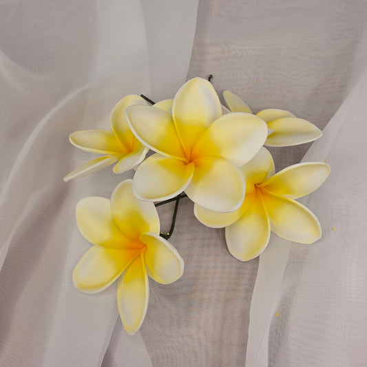 White /Yellow Frangipani 7cm Flowerhead