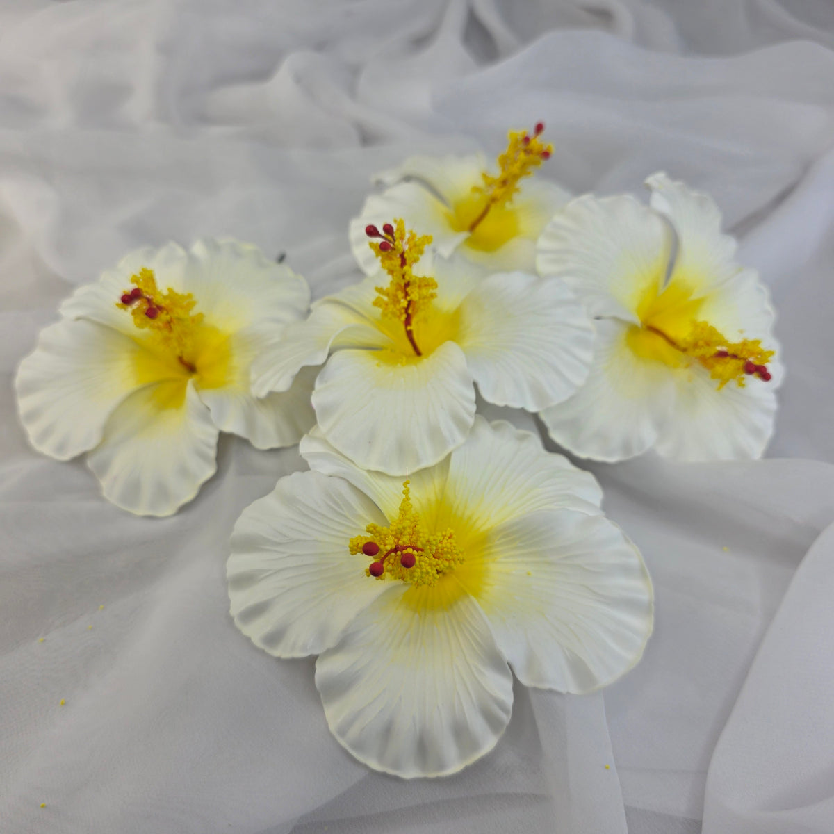 White/Yellow Hibiscus 11.5 cm Flowerhead