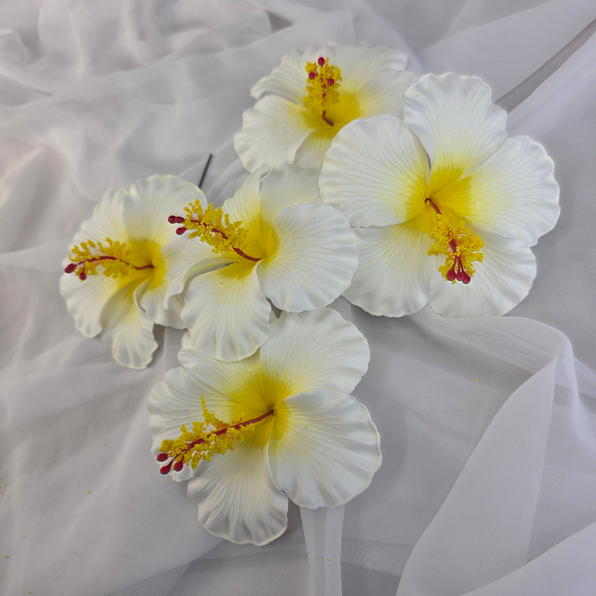 White/Yellow Hibiscus 11.5 cm Flowerhead