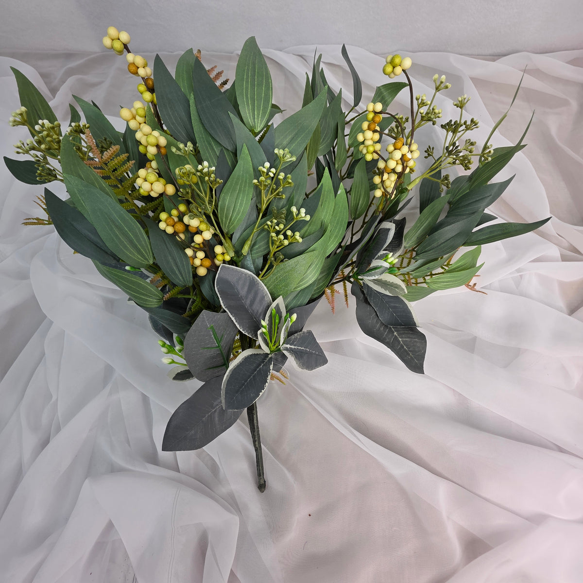 Berry and Leaf Mixed Bunch