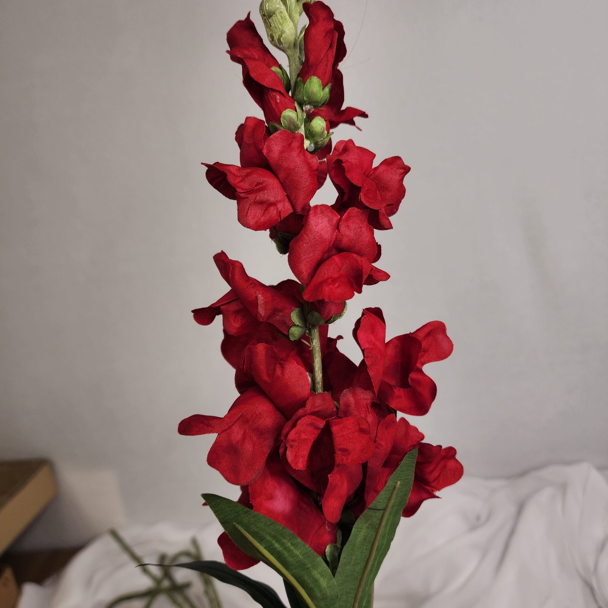 Red Snapdragons - Realistic Artificial Flowers