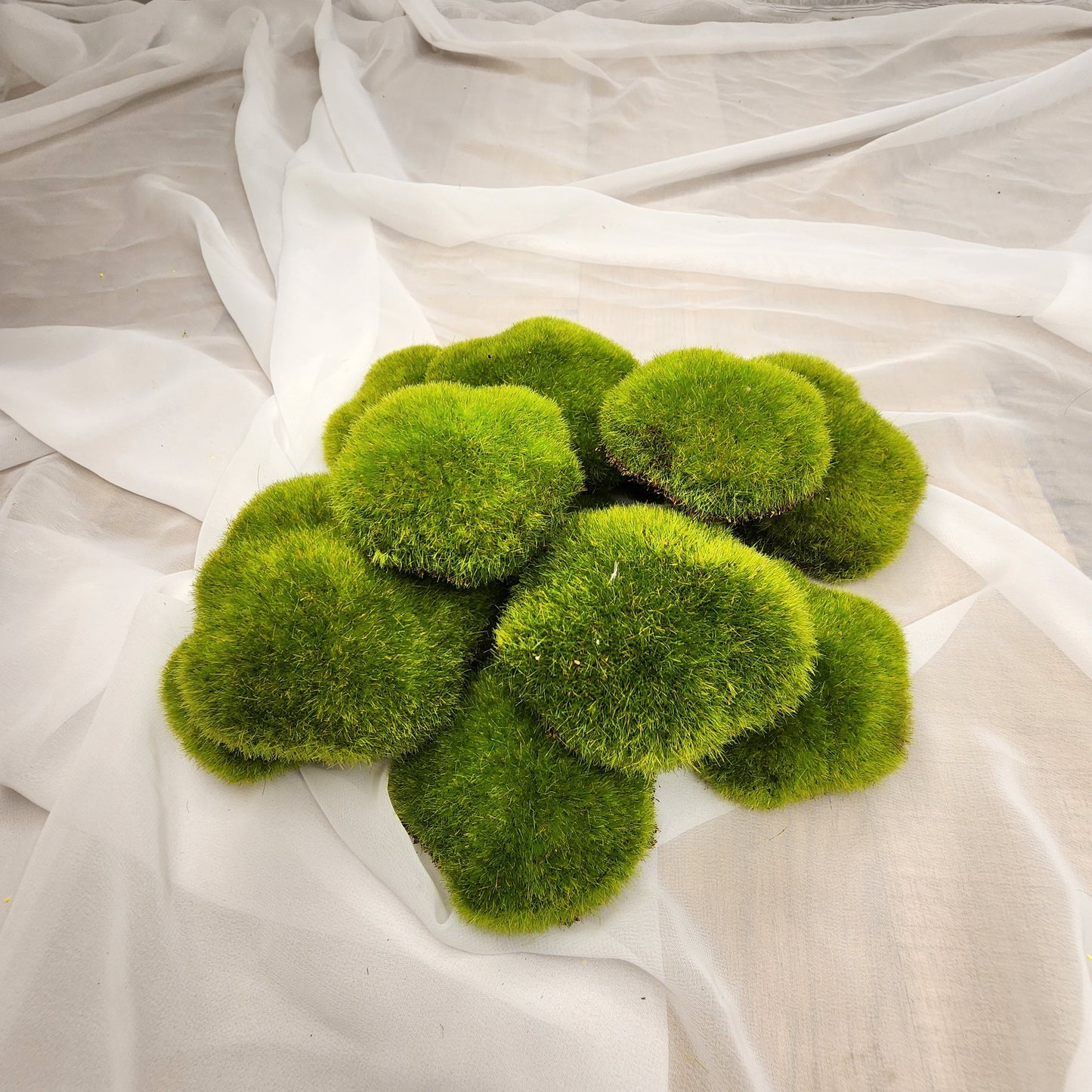 Moss Rocks Artificial - Realistic Artificial Greenery