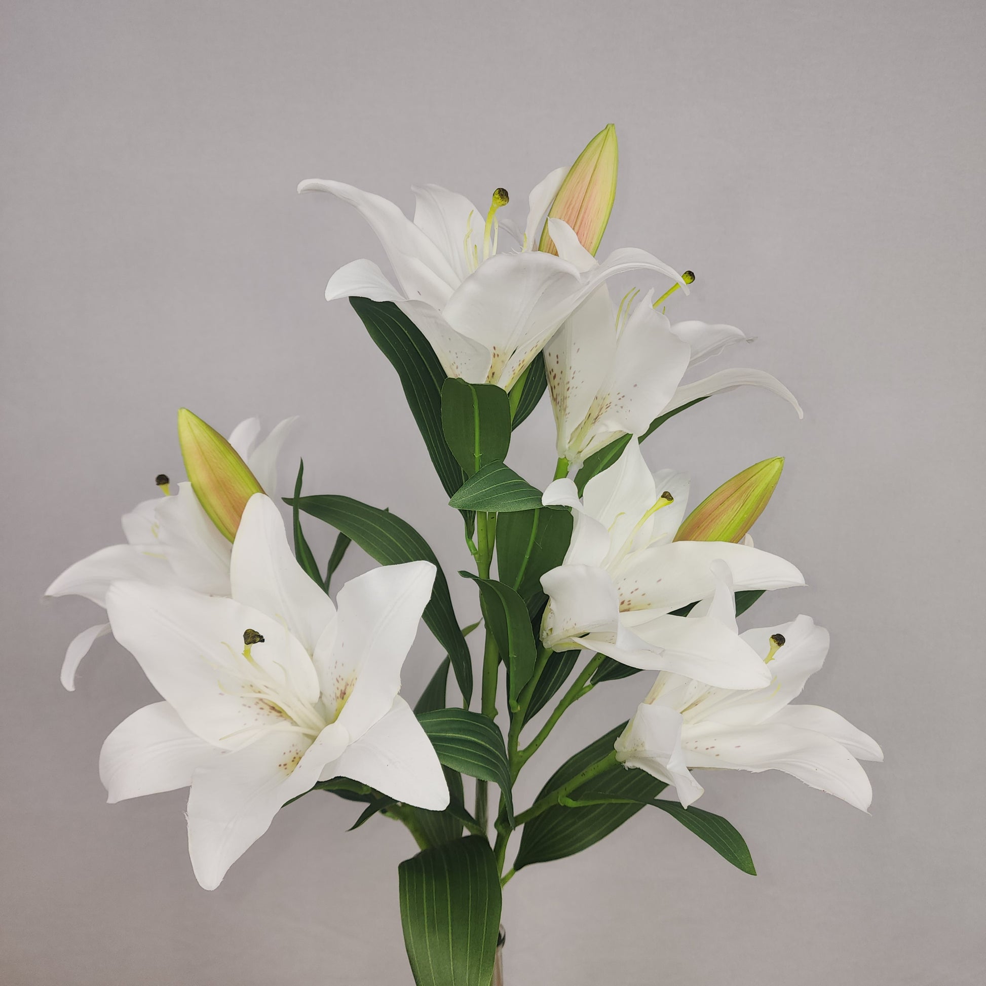 fake white lilies White Oriental Lily