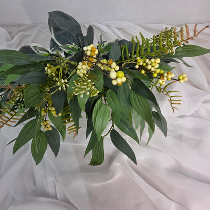 Berry and Leaf Mixed Bunch