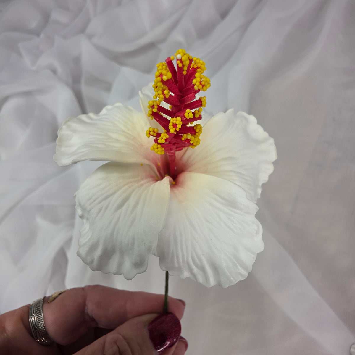 White Hibiscus 8cm Flowerhead