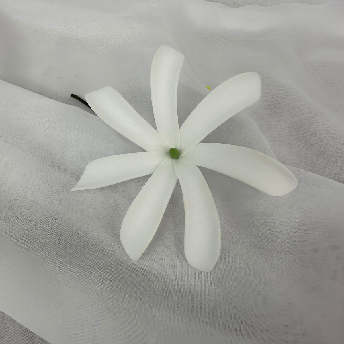 White Tiare/ Tahitian Gardenia Single Stem 8cm – Realistic Artificial Flowers
